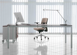 Tavolo multifunzionale con struttura metallica cm 80.