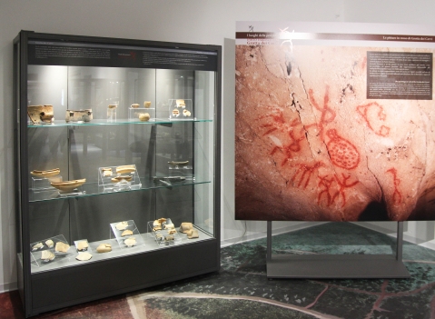 Vetrine espositive per musei della linea Argurion Museo Castello Aragonese di Otranto
